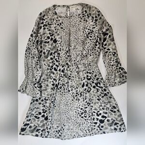 Cloth & Stone Dress Womens Small‎ Grey Black Animal Print Ruffle Cuff Event Wear